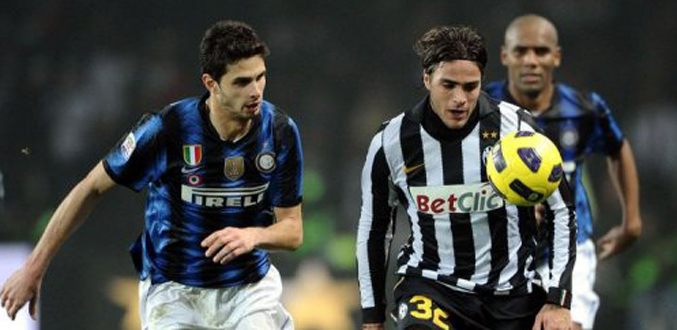 Italie: Naples talonne  l''AC Milan, la Juventus arrête l''Inter