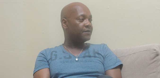 Mario Ramsamy a le cœur en exil, mais reste fidèle à sa ville comme à son île