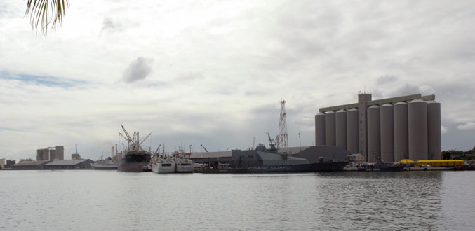 Port : La Cargo Handling veut discuter seulement de deux propositions des syndicats