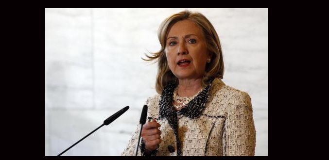«Les jours de Kadhafi sont comptés», affirme Hilary Clinton