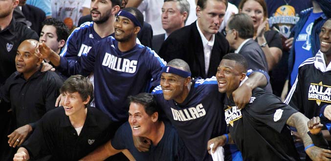 Basket-Ball-NBA: premier titre de champions pour les Dallas Mavericks