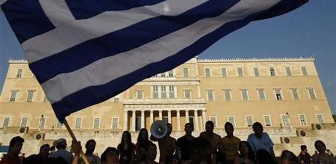 Grèce : les manifestants maintiennent la pression sur Papandréou