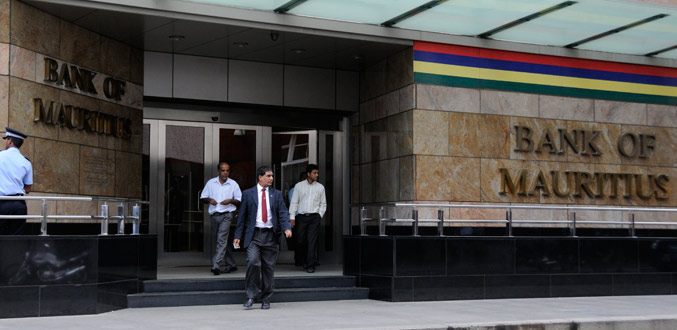 La Banque de Maurice achète des dollars d’une valeur de Rs 300 millions