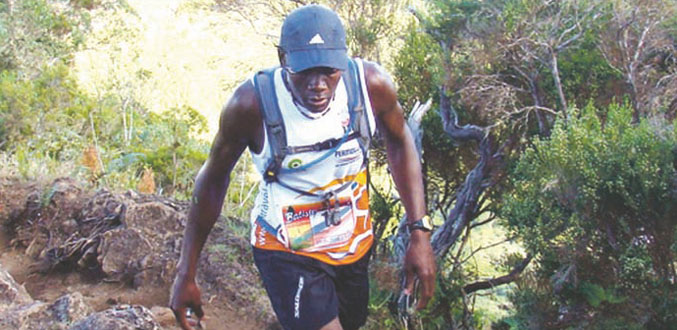 Course en montagne : Marathon du Mont-Blanc - Jenny Smith prend la 40e place