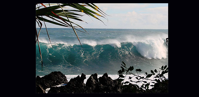 La Réunion : des vagues de 5 à 12 mètres attendues demain