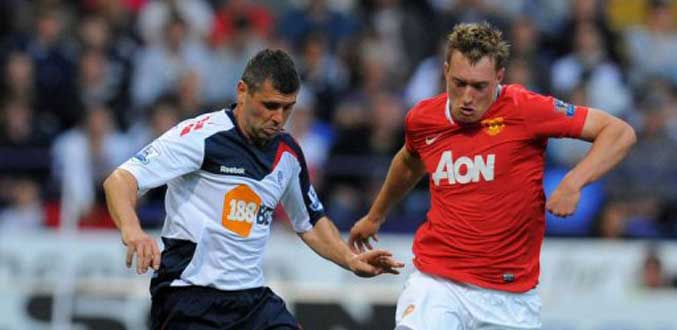 Premier League: les deux clubs de Manchester United en tête