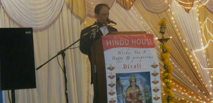 SAJ à la Hindu House : « Les patriotes doivent réagir si le pays va à la dérive »