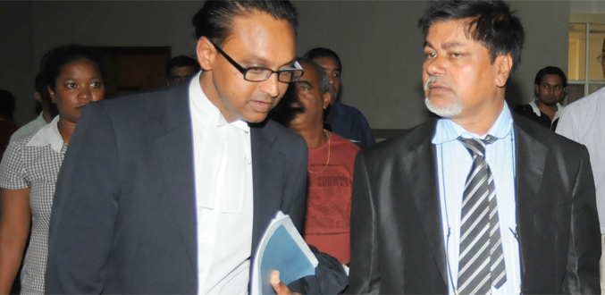Outrage à la cour : les avocats de Dharmanand Dooharika sollicitent le Privy Council