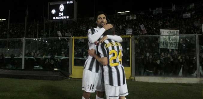 Calcio - La Juve déploie ses ailes