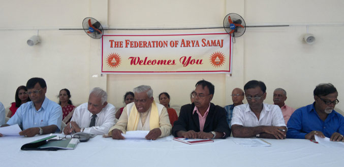 La Federation of Arya Samaj soutient que politique et religion sont indissociables