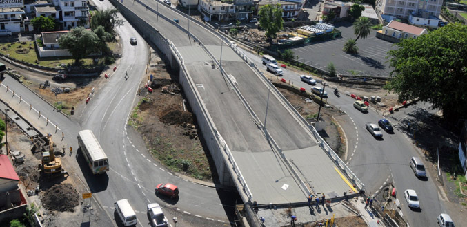 Hausse de 16,8 % des investissements de l’Etat, avec les travaux d’infrastructures routières