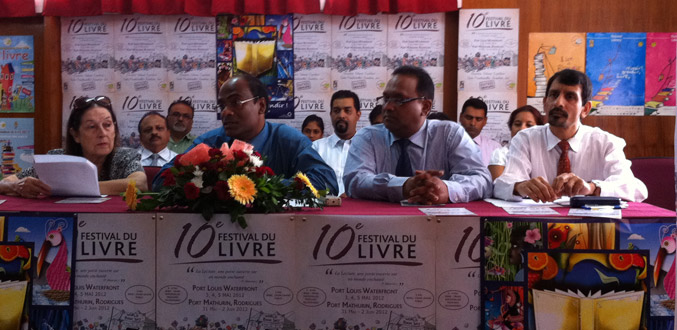 Festival du livre : animation au Caudan et activités dans les écoles