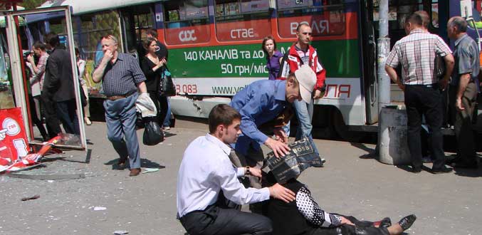 Ukraine: une série d''explosions en pleine rue à Dnipropetrovsk fait au moins 25 blessés