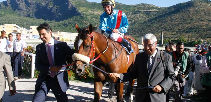 10 journée : Eskimo Roll de l’écurie Gujadhur remporte le Derby Trial