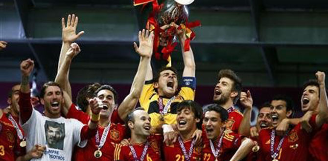 Euro 2012: l''Espagne survole la finale et inflige à l’Italie une humiliante défaite (4-0)
