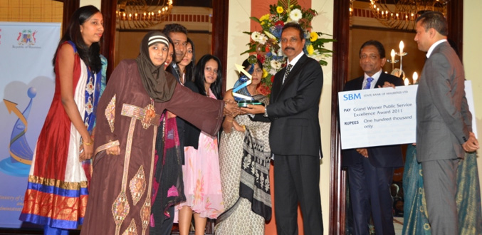 Public Service Excellence Award : Le collège Droopnath Ramphul se distingue