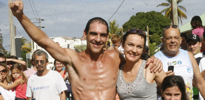 Tour de Maurice en courant – 207,5 km en 26h45 : Yan de Maroussem ou l’endurance personnifiée