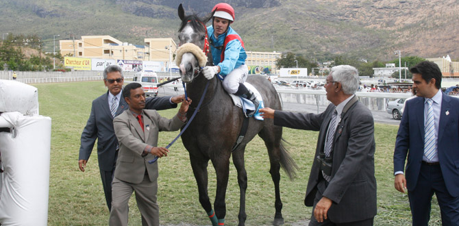 Hippisme : L’écurie Gujadhur met la pression en attendant la Coupe d’Or