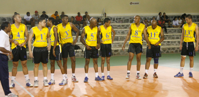 Volley-ball – Masters 2012 (H & D):  Rivière –du-Rempart se reprend, le CSSC double la mise