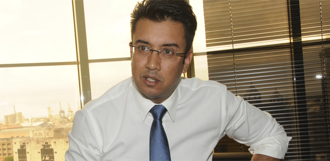Shakeel Mohamed veut que les magistrats ne président plus les comités disciplinaires