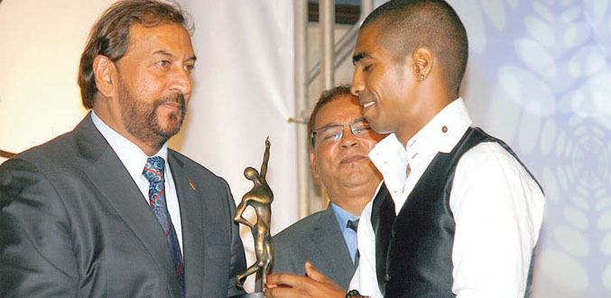 National Sports Award 2012- Sportsman of the year:  Consécration de Fabrice Bauluck