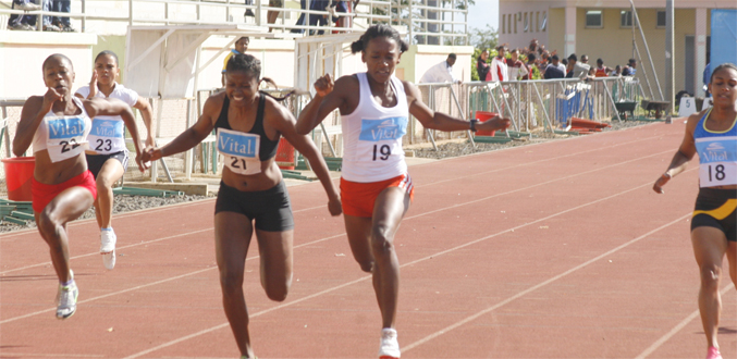 Athlétisme - Samedi à Kingston : Mary Jane Vincent, 2e athlète à descendre sous les 55 secondes sur 400m
