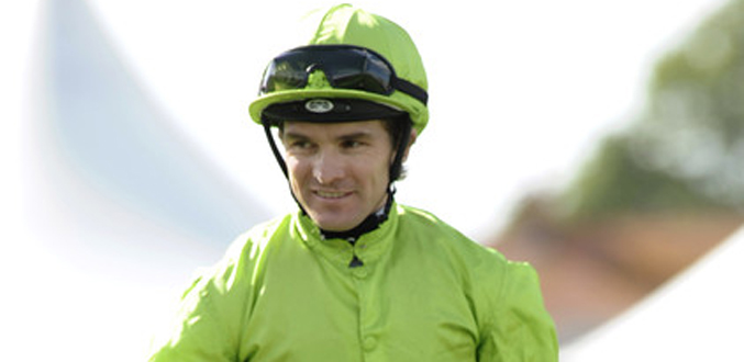 Hippisme - Saison 2013 : L’écurie Gujadhur signe Richard Mullen