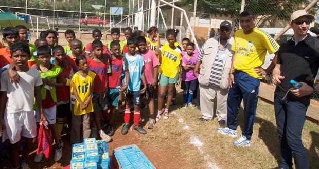 Développement du football chez les jeunes : Maurice, berceau du programme Grassroots