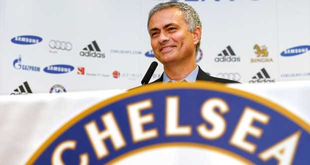 Football : Mourinho, de "Special One" à "Happy One"