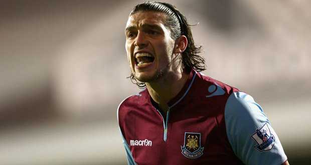 Andy Carroll à West Ham pour un transfert record