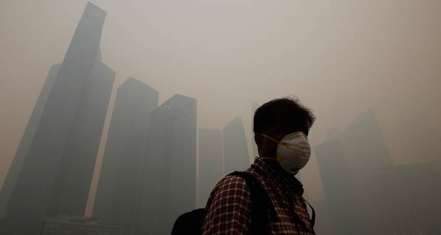 Pollution à Singapour: l'Indonésie tente de provoquer la pluie