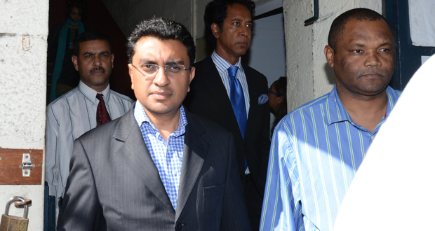 Yatin Varma inculpé sous une charge de complot pour entrave à la justice