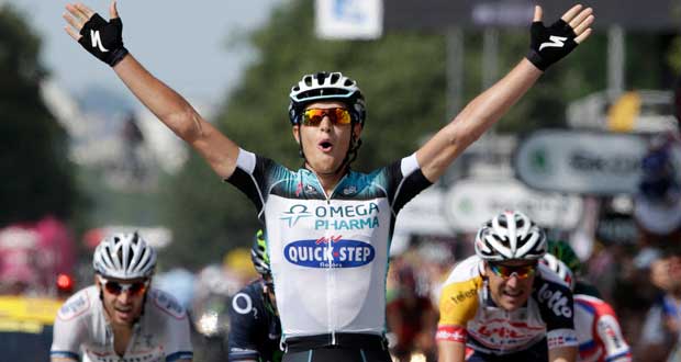 Tour de France : L'Italien Matteo Trentin remporte la 14e étape