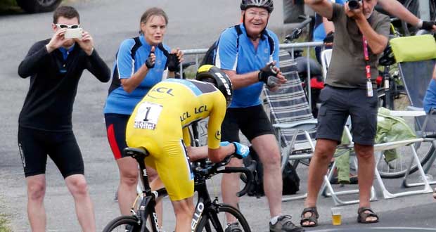 Tour de France : Froome résiste aux Espagnols dans la 17e étape