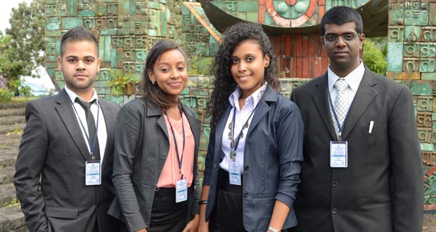 Conférence « Model United Nations » : les jeunes qui visent l’étranger