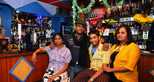 Seeven Chengamah : le plongeur devenu propriétaire de restaurant