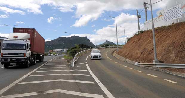Inauguration d’une nouvelle voie dans le cadre du projet St-Pierre bypass