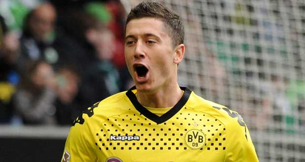 Bundesliga : Dortmund continue sur sa lancée grâce à Lewandowski