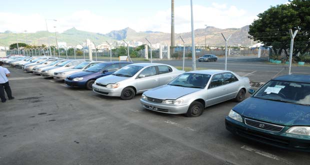 MRA: des voitures en vente à partir de Rs 79 000