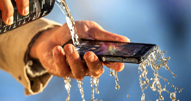 Smartphones : Une résistance soumise à conditions 