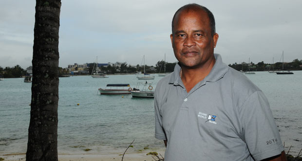 Trou-aux-Biches : Nelson Momine, heureux comme un poisson dans l’eau