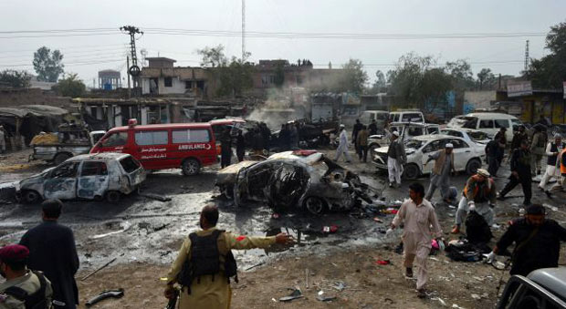 Explosion dans un bus au Pakistan, 17 morts