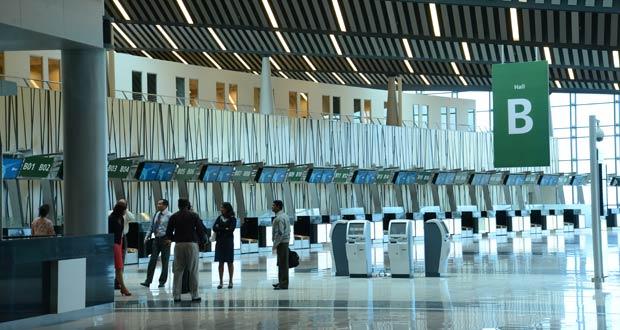 Aéroport : Enceinte, elle est interdite d'accès à son poste 