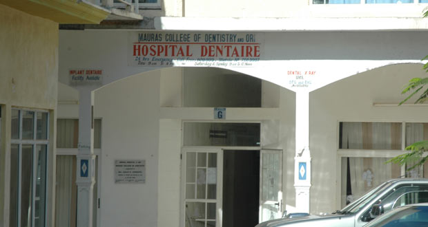Mauras College of Dentistry : La TEC tranchera