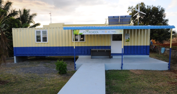 Calebasses: une salle de classe fonctionnant à l’énergie éolienne