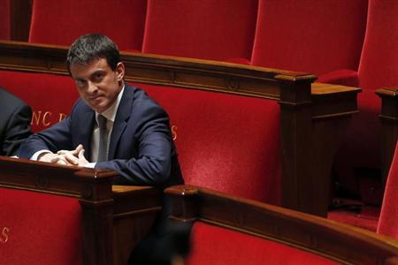 Plainte contre Manuel Valls pour incitation à la haine raciale