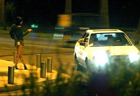 France: le texte anti-prostitution voté en commission