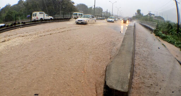 Fortes averses et inondations à travers l’île