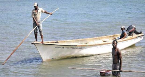 Échange entre pêcheurs seychellois et rodriguais