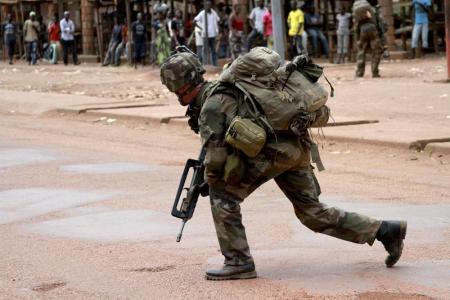 Coups de feu entre l'armée française et la Séléka à Bangui